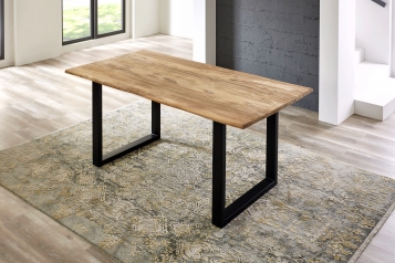 Baumkantentisch Teakholz massiv naturbelassen 140 x 80 cm U-Gestell schwarz MATHEO