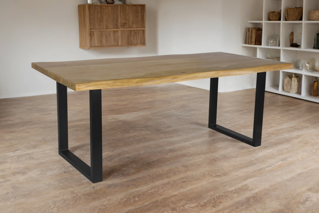 Esstisch Baumkante Akazie massiv eichenfarben 220 x 100 U-Gestell schwarz CALI itemprop=