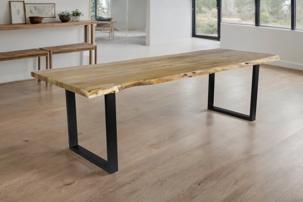 Esstisch Baumkante Akazie massiv eichenfarben 260 x 100 U-Gestell schwarz CALI itemprop=
