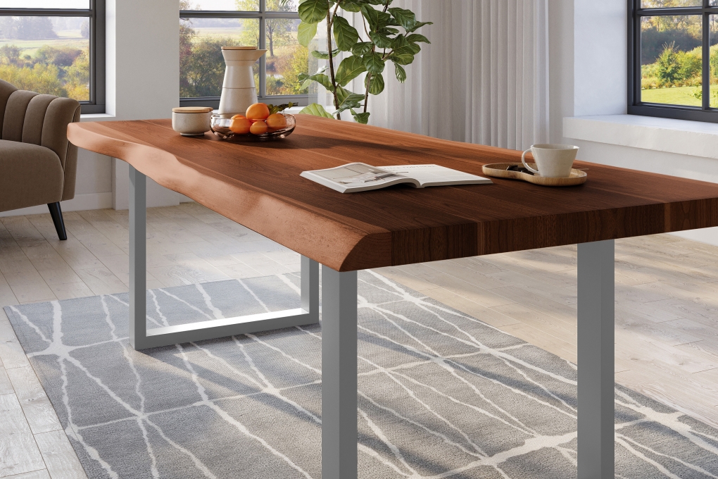 Esstisch Baumkante massiv Akazie nussbaumfarben 240 x 120 U-Gestell Metall silber TITAN itemprop=