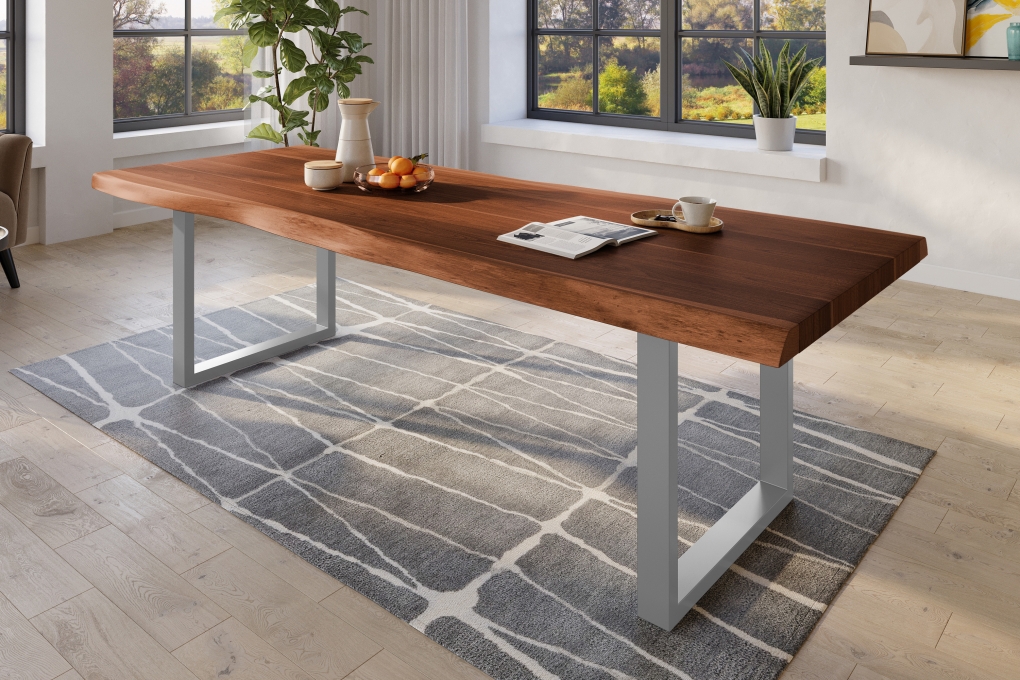 Esstisch Baumkante massiv Akazie nussbaumfarben 280 x 120 U-Gestell Metall silber TITAN itemprop=