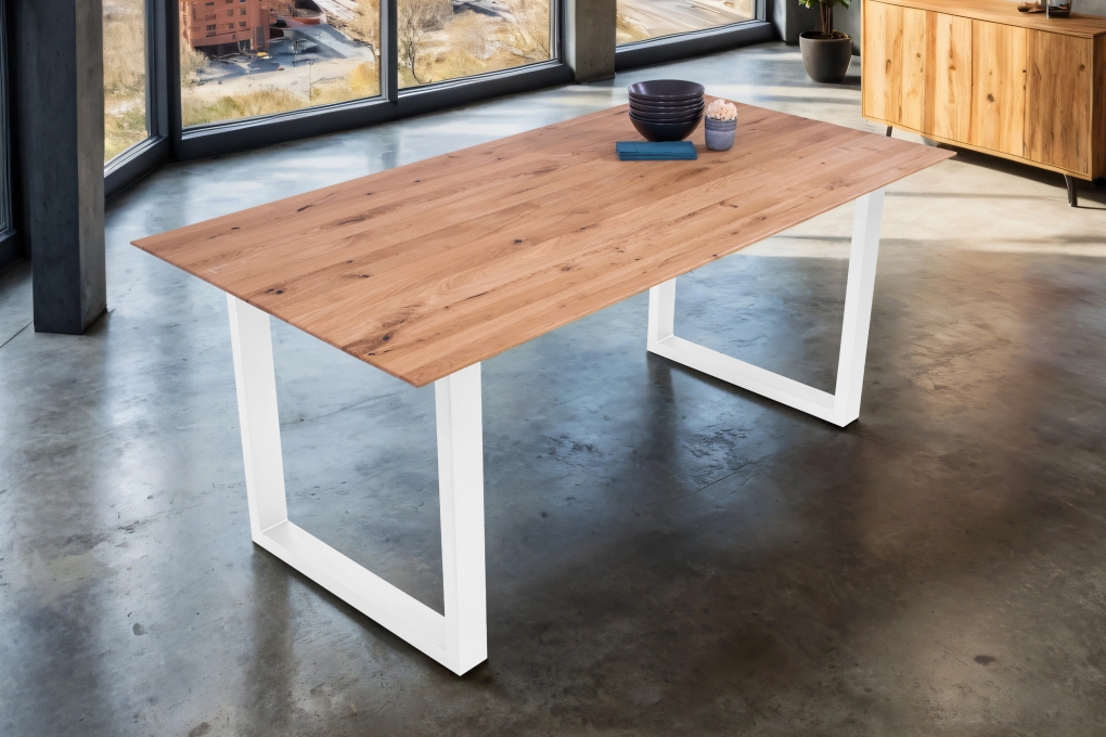 Esszimmertisch Schweizer Kante eckig massiv & geölt Eiche 180x90 weiß U-Gestell Lotte itemprop=
