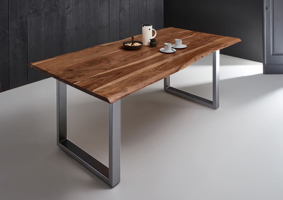  Esstisch Baumkante massiv Akazie nussbaum 140 x 80 silber MILO itemprop=