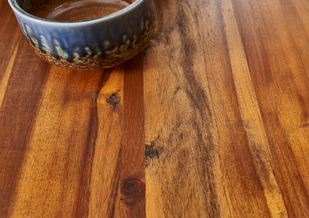 Esstisch Baumkante massiv Akazie cognac 220 x 100 schwarz Esra itemprop=