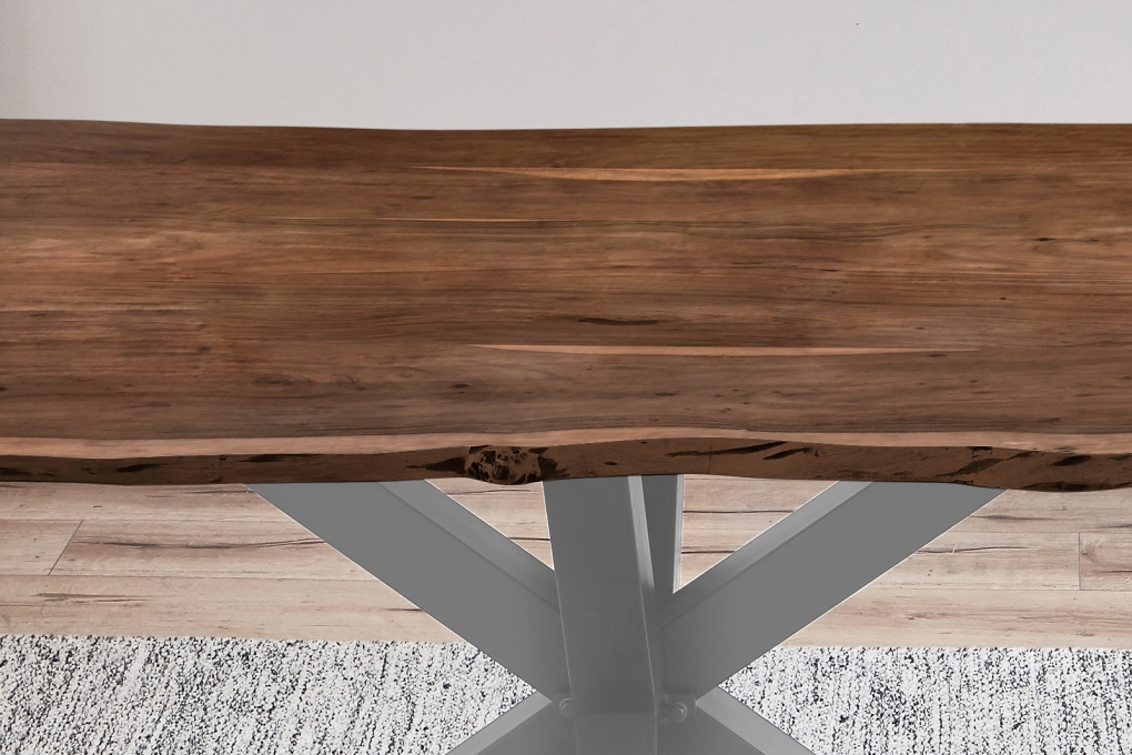Esstisch Baumkante massiv Akazie nussbaum 140 x 80 silber FELINA itemprop=