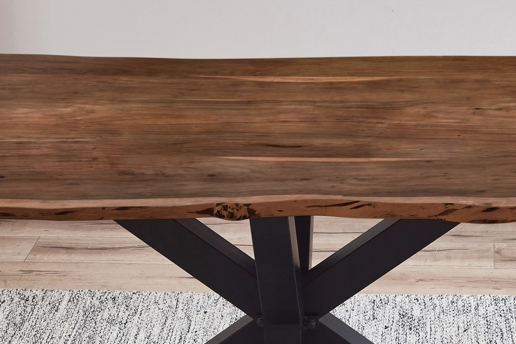 Esstisch Baumkante massiv Akazie nussbaum 140 x 80 schwarz FELINA itemprop=
