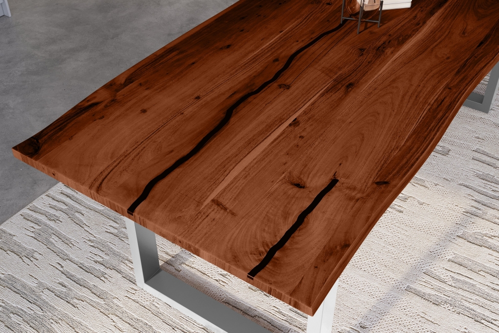 Baumkantentisch Akazie mit schwarzn Resin-Adern nussbaumfarben 280 x 100 cm U-Gestell silber POLLY itemprop=