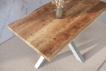Esstisch Baumkante massiv Mango rough 160 x 85 Spider-Gestell silber ATLAS