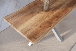Esstisch Baumkante massiv Mango rough 180 x 90 Spider-Gestell silber ATLAS