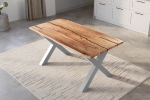 Baumkantentisch Akazie mit schwarzen Resin-Adern naturfarben 180 x 90 cm X-Gestell silber POLLY
