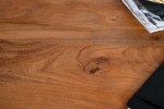 SAM® Couchtisch Baumkante massiv Akazie nussbaum 80 x 80 silber NOAH