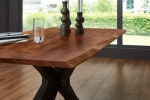 Esstisch Baumkante massiv Akazie nussbaum 160 x 85 schwarz SPYRO