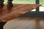 Esstisch Baumkante massiv Akazie nussbaum 140 x 80 schwarz SPYRO