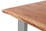 Couchtisch Baumkante massiv Akazie Natur 130 x 75 cm U-Gestell silber INSA
