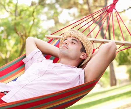 Richtig relaxen in der Hängematte im eigenen Garten