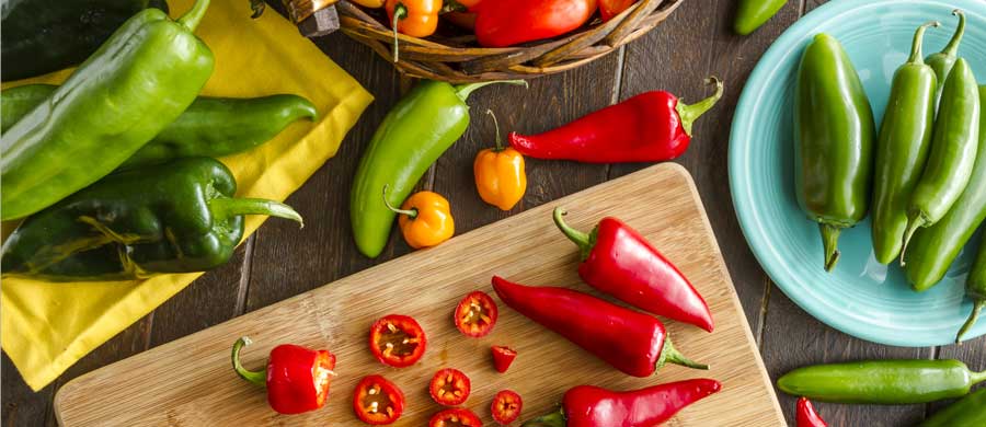 Paprika, Chili und Peproni bieten viele Formen und Geschmacksrichtungen